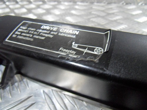Panel de carenado protector de cadena trasero Honda CBR1000RR 2004 a 2007 - Imagen 8 de 11