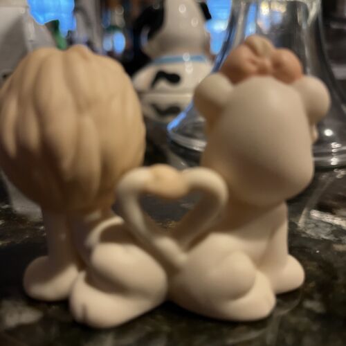 PRECIOUS MOMENTS A TAIL OF LOVE 2 x 2 NOAH'S ARK LIONS 1999 FIGURINE # 679976 - Picture 3 of 4