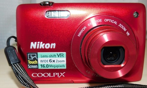 π Nikon COOLPIX S4300 fotocamera digitale rossa 16,2 MP in custodia - Foto 2 di 5