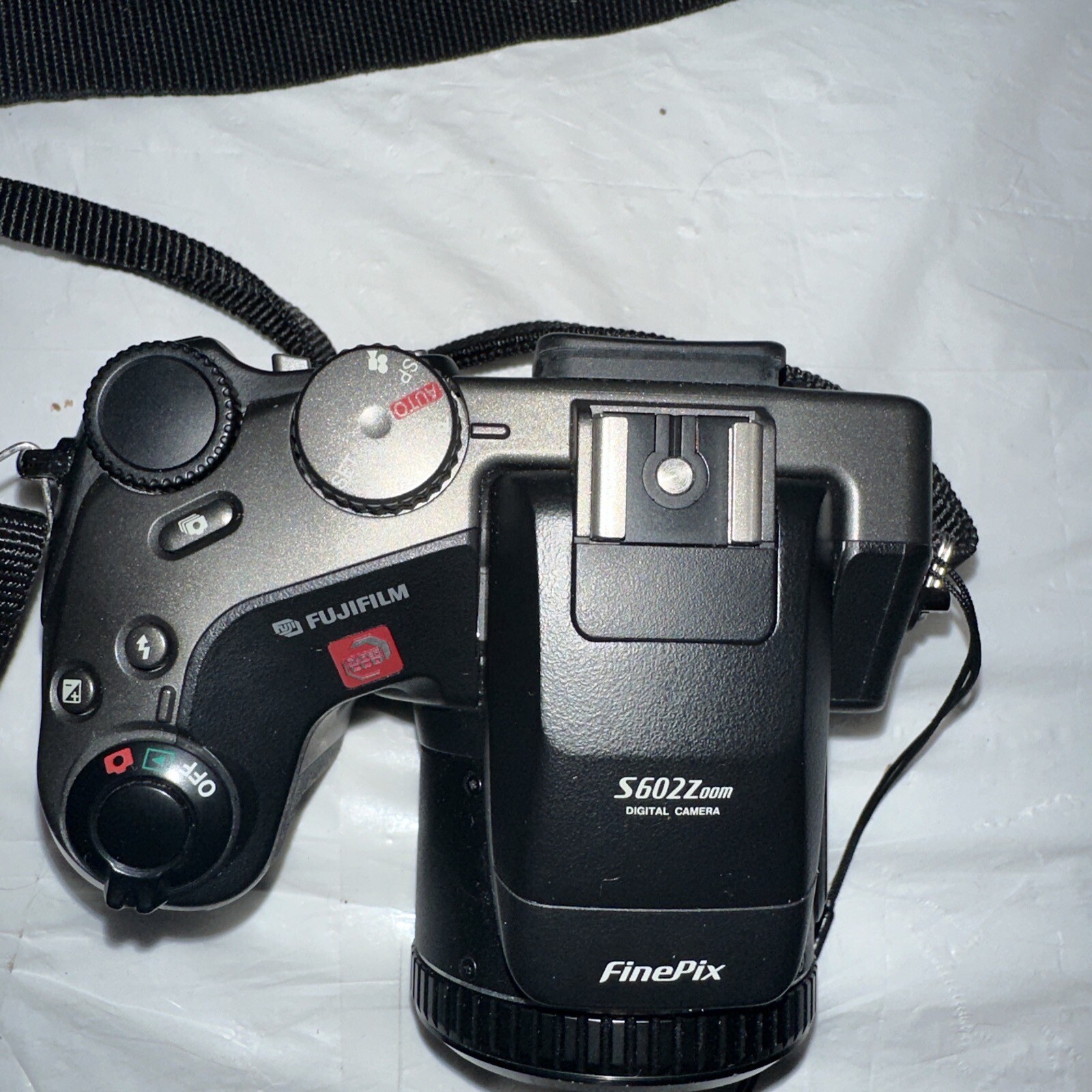 Picture 3 of 16