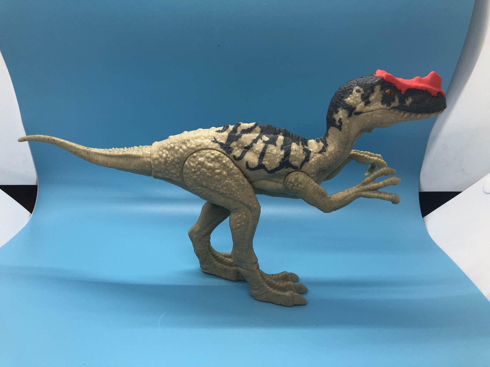 JURASSIC WORLD DINOSAURIO DE JUGUETE PROCERATOSAURUS DE 30 CM