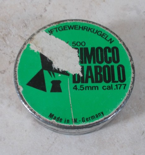 Ancienne boite métal BIMOCO DIABOLO armes chasse 500 4.5 ALLEMAGNE RFA vintage - Imagen 2 de 5