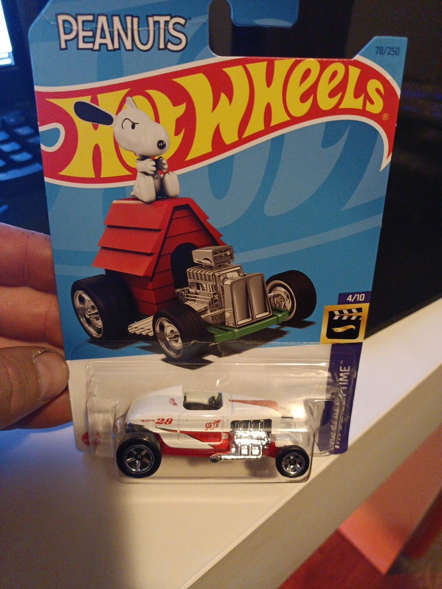2023 #78 Hotwheels Snoopy Error | eBay