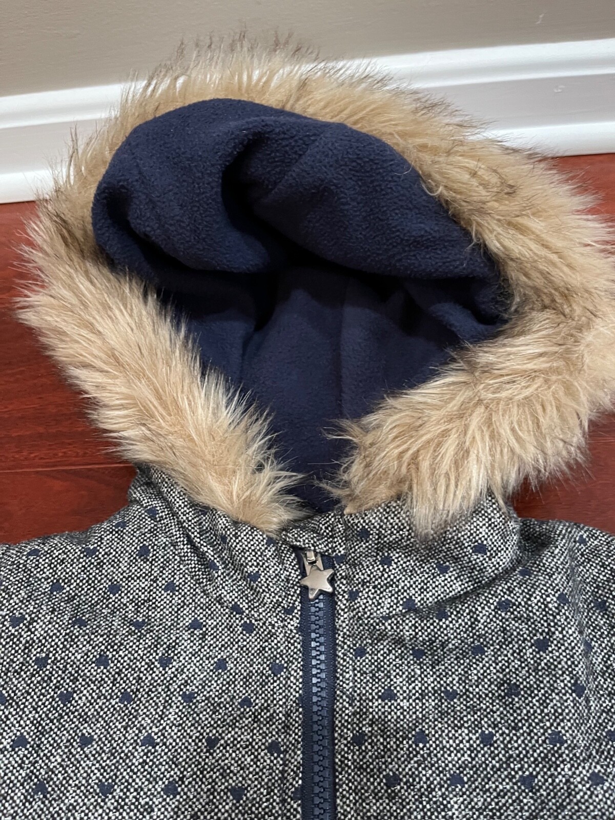 Picture 2 of 11