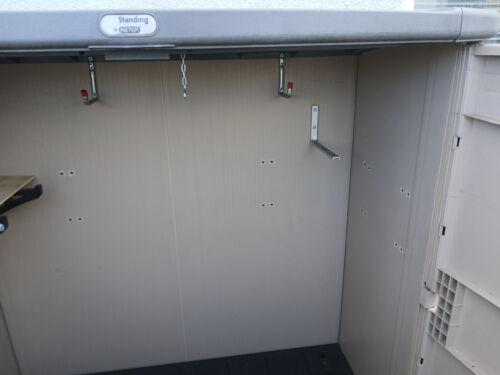 Gartenschrank Kunststoff Keter Außenmaße 138 cm 64 cm 128 cm (breit tief hoch) - Bild 6 von 7
