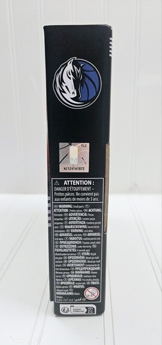 Luka Doncic 6" Hasbro Starting Lineup Series 1 NBA Dallas Mavericks New In Box - Picture 4 of 5