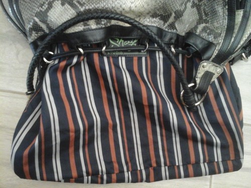 Sharif Studio Gray/Black Snake Embossed Leather Hobo Handbag. . Size 10x16.5x3.5 - Picture 5 of 7