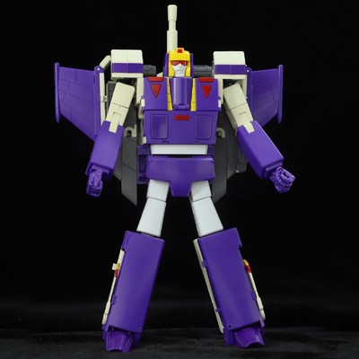 Ready! New Star Toys ST-01 Blitzwing Triple Changer Transforms Action Figure