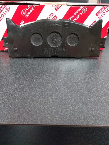 OEM Genuine Toyota 4Runner 2019-2021 Front and Rear Brake Pads - Picture 6 of 7