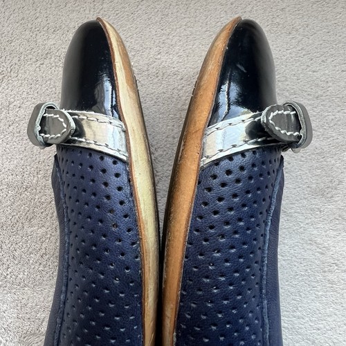 AGL Attilio Giusti Leombruni Azul Marino Ballet Plano Negro Patente Puntera 36/5.5-6 - Imagen 5 de 16