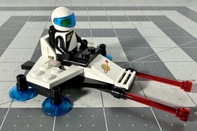 Vintage LEGO Space: Star Quest (1974-4) – Complete w/ Minifig