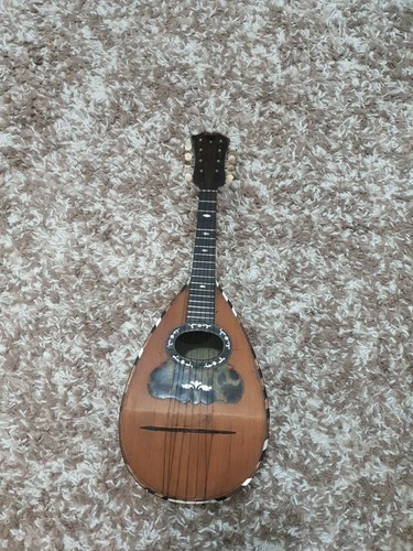 VINTAGE MANDOLIN  "POETRO TONELLI"  Spare or Repair  - Picture 1 of 21