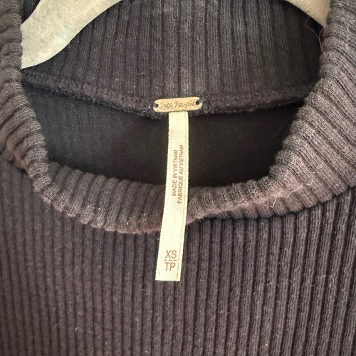 Free People mini abito nero a costine in maglia senza maniche finto collo aderente casual XS - Foto 5 di 6