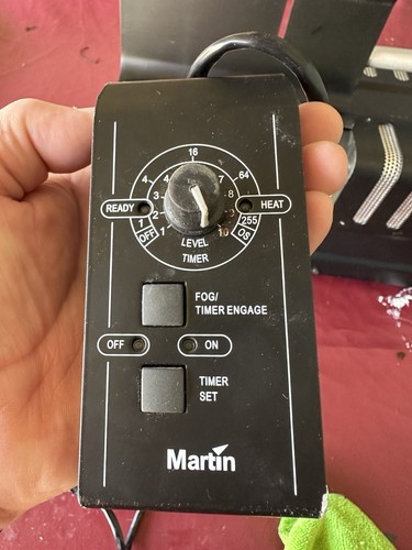 Martín Magnum Professional Stage Fog Machine  - Picture 5 of 7