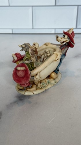 Harmony Kingdom Disney Gallery Mickey's Fire Brigade Trinket Box 2002 - Picture 3 of 11