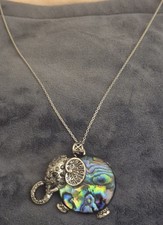 Vtg Abalone Shell Silver Tone Rhinestones Elephant 20 Inch Chain 2 Inch Pendant 