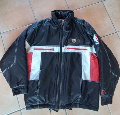 PRO PLAYER Chicago Bulls NBA Jacke gefüttert Gr. M 1 x getragen Top Zustand !!! - Bild 1 von 10