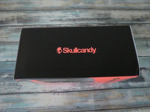 Skullcandy Crusher Evo Wireless Over-Ear Headset - True Black New - Picture 3 of 6