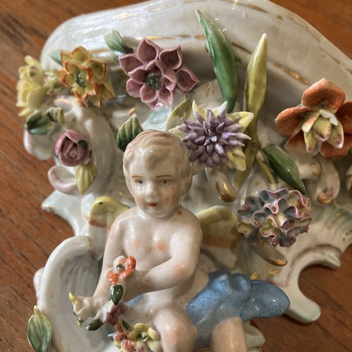 An antique wall sconce Gobels Sitzendorf ?early C20th porcelain cherubs floral - Picture 17 of 17