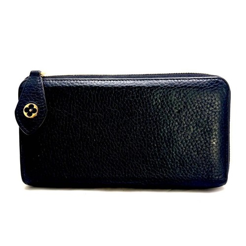 Louis Vuitton Taurillon Comet Wallet M63102 Fuchsia 7.8*4.5*1.1 inch - Picture 18 of 19