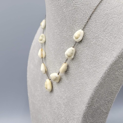 Collar de colección real Cowrie Seashell bisutería inmobiliaria 16 pulgadas - Imagen 4 de 6