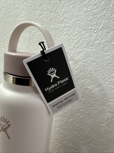 Hydro Flask Limited Edition “Juneberry” Color 32oz. Whole Foods Market Exclusive - Picture 3 of 4