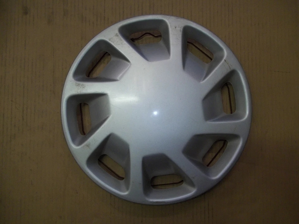 Tapacubos Ford Probe Cubierta de rueda Tapacubos 1990 90 91 92 14" OEM USADO 890 SET 4 Foto 4 de 4