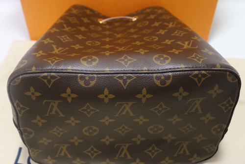 Borsa a tracolla Louis Vuitton LV NéoNoé MM Monogram Tela Rosa Poudre M44022 - Foto 13 di 23