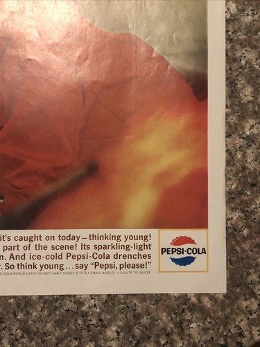 1964 Pepsi-Cola PRINT AD Couple Lay On Beach VTG 1960s For Those Who Think Young - Picture 7 of 7