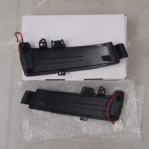 Sequential LED Side Mirror Turn Signal Lights for Mercedes-Benz C E S CLA W204 - Foto 8 di 10