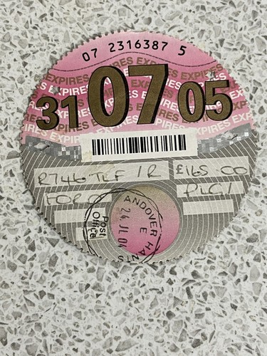 5 VINTAGE UK PAPER CAR TAX DISCS VELOLOGY VELOLOGISTS 1989 2003 2004 2005 - Picture 4 of 6