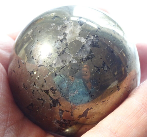 SCHÖNE GROSSE HEILER GOLDKUGEL 4,8 cm 320 g - Eisenpyrit und Magnetit - Bild 5 von 5