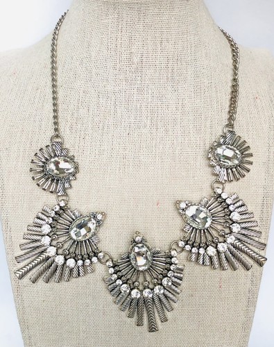 Silver tone Clear Rhinestone Statement NECKLACE Fashion Jewelry