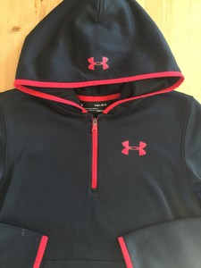 youth large under armour hoodie