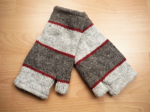 Fleece Lined Knitted Wool Wrist Warmers Unisex Boho Hippie Fingerless Gloves - Picture 43 of 141
