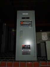 FPE QMQB1036VR 100A 3p 600V Single Fusible Switch Unit Used