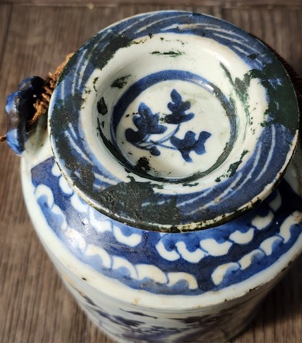 18TH CENTURY CHINESE BLUE & WHITE HANDMADE TEAPOT W/ DRAGON COMING OUT OF GROUND - Picture 13 of 23