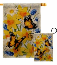 Daffodil Butterflies Burlap Garden Flag Friends Decorative Gift Yard Banner