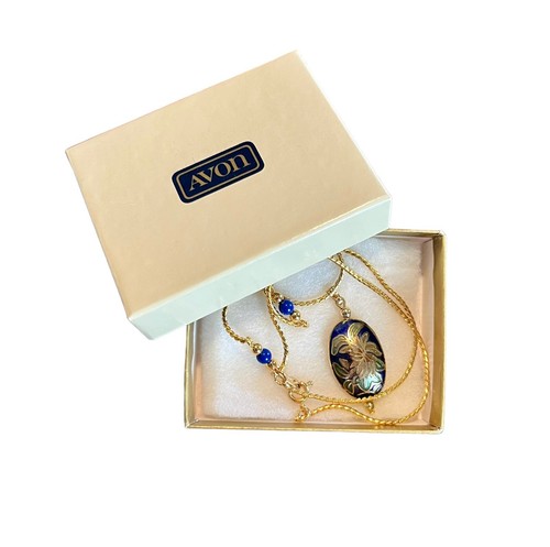 Vintage Avon Cloisonne Emaille blau Anhänger goldfarben Kette Halskette NEU mit Box - Bild 13 von 16