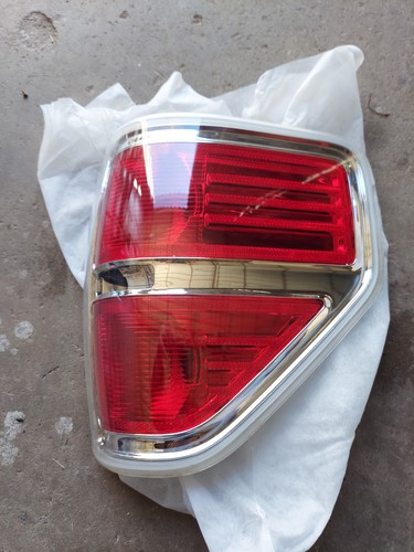 2009-2013 F-150 OEM tail lights - Picture 2 of 4