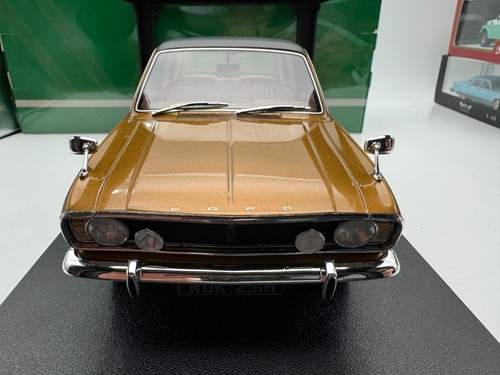 Ford Cult 1/18 Cortina 1600E 1970 Gold (Paint issues)#502 - Picture 2 of 8