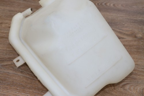 NOS GM 14089113 Reservoir Asm Coolant Recovery 1977-1986 Chevrolet Buick Pontiac - Picture 9 of 9