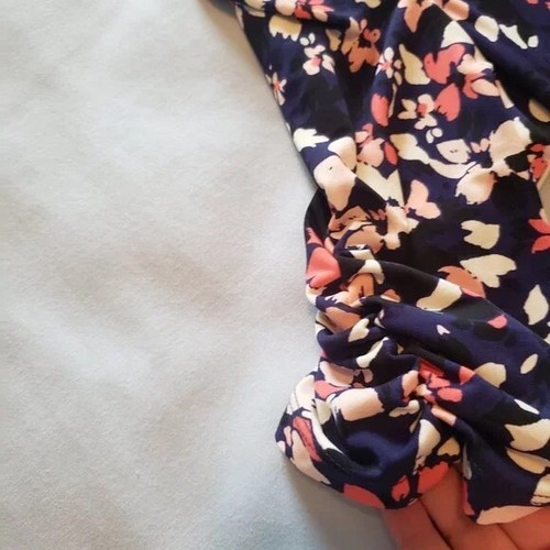 Neu mit Etikett Vince Camuto Damenkleid Blumendruck Größe 10 ausgestellt unten Cottagecore - Bild 7 von 9