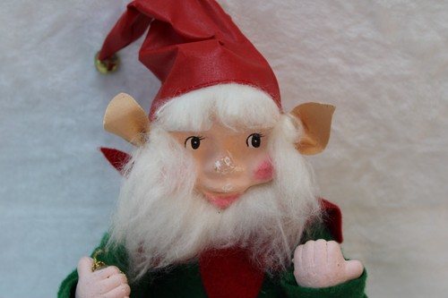 Vintage Weihnachten Pixie Elfe mit Pappmaché Gesicht Regal Sitter mit Glocke 7" hoch - Bild 2 von 11