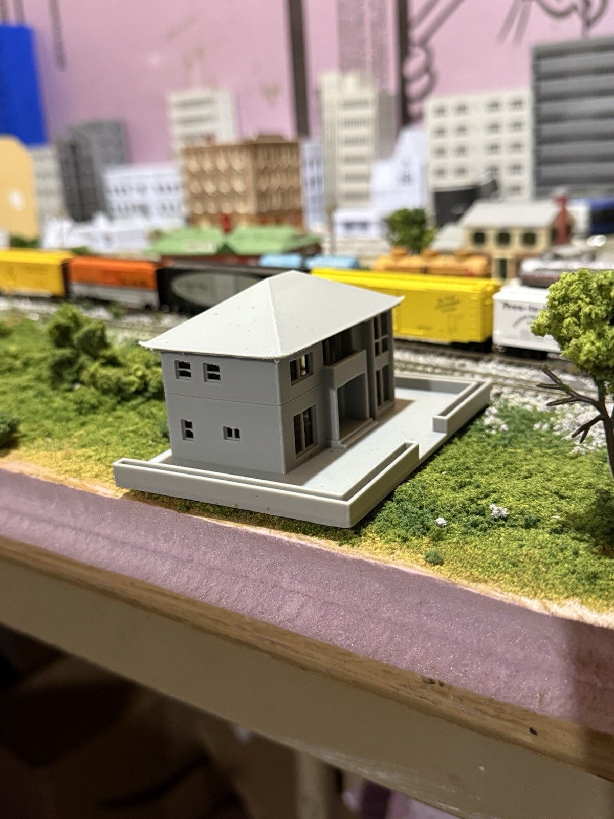 Picture 2 of 5