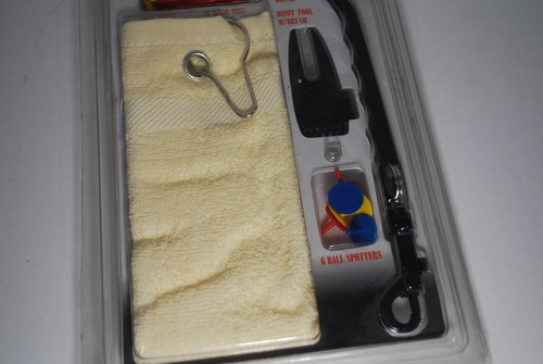 Vintage Spalding Golf Tools. Tees, Spoters, Cleaning Brushes, And Rag. - Picture 8 of 8