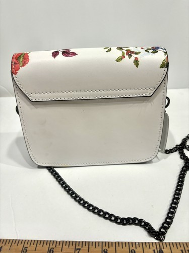 Bandolera italiana de cuero con estampado floral, cierre de hebilla Flora Borse de pelle - Imagen 8 de 8