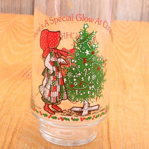 Holly Hobbie Coca-Cola There's A Special Glow At Christmas Drinking Glass VTG - Picture 3 of 6