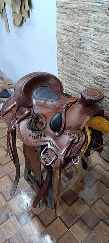 Handmade Western Barrel Racing Saddle. Big Horn Fork Premium Ranch Roping Saddle - Picture 6 of 15