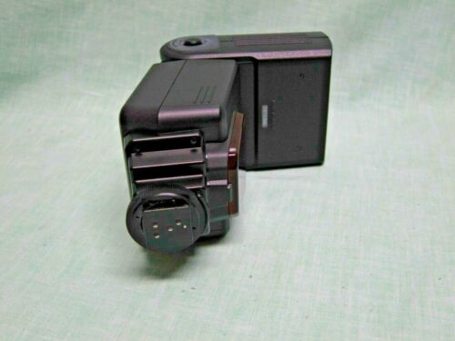 Sigma EF-500 DG ST Mount Flash - Picture 3 of 6